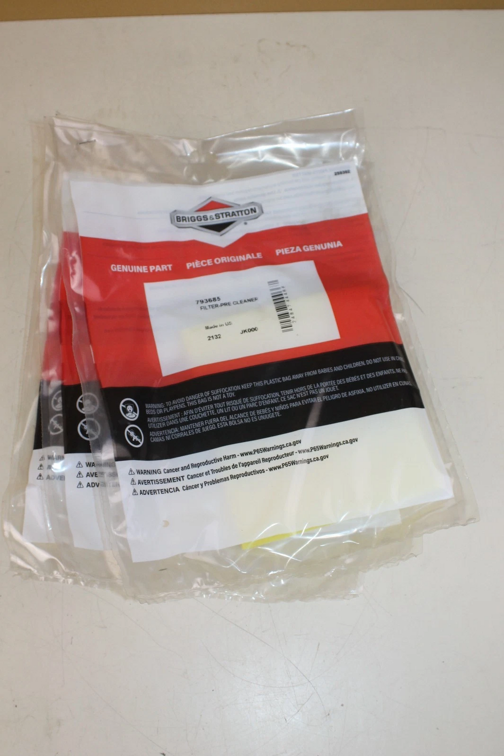 BRIGGS & STRATTON OEM FILTER-PRE CLEANER Part# 793685